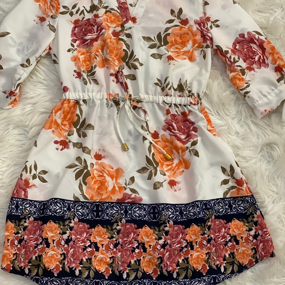 Sold - Picture 2 of 4